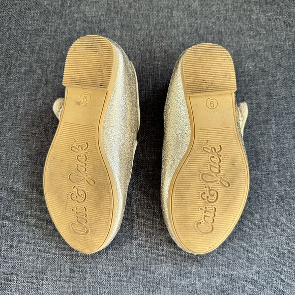 EUC Cat & Jack gold ballet flats size 9 - Picture 7 of 7